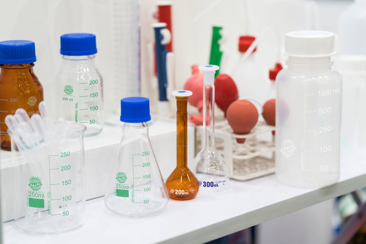 best laboratory glassware manufacturers in india